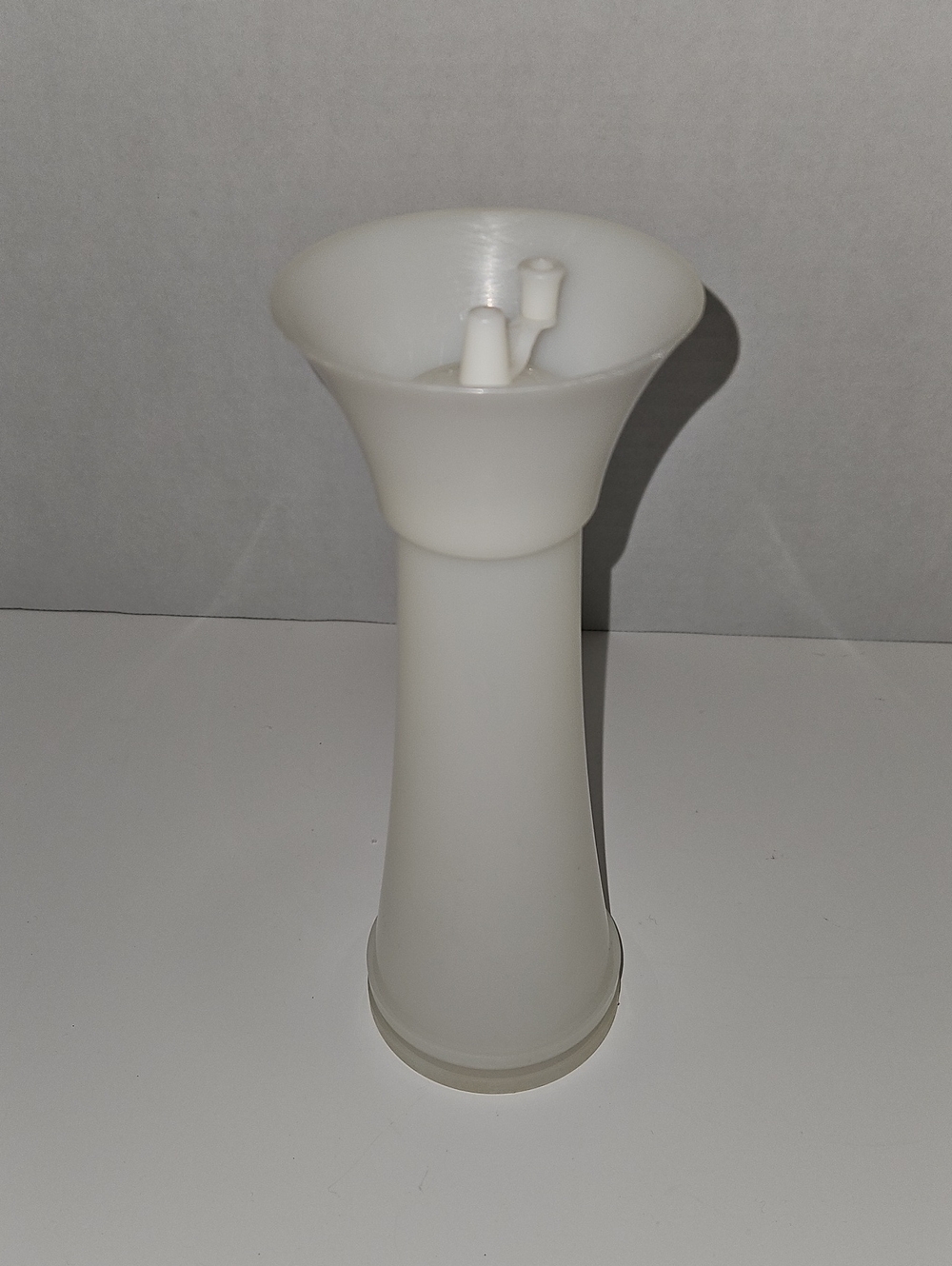 Vintage Tupperware Jifi Sift Flour or Powdered Sugar Sifter